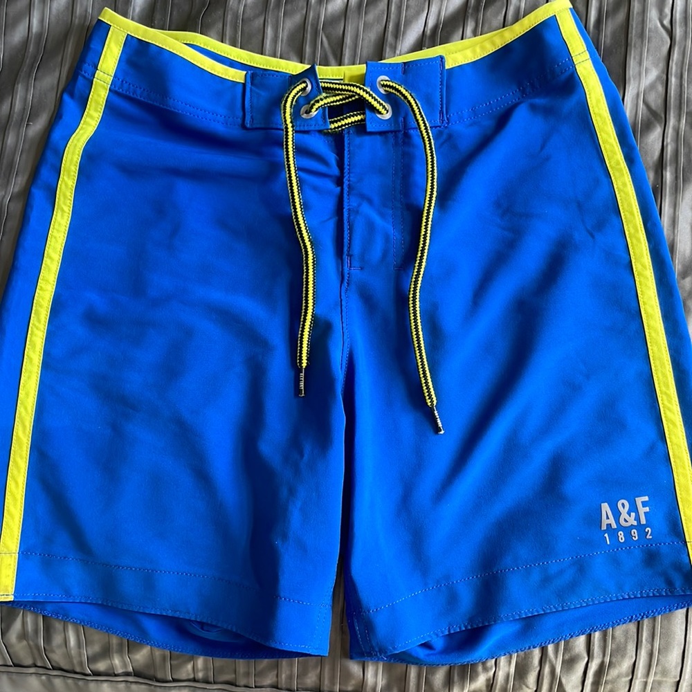 Abercrombie & Fitch Board Shorts Size Small